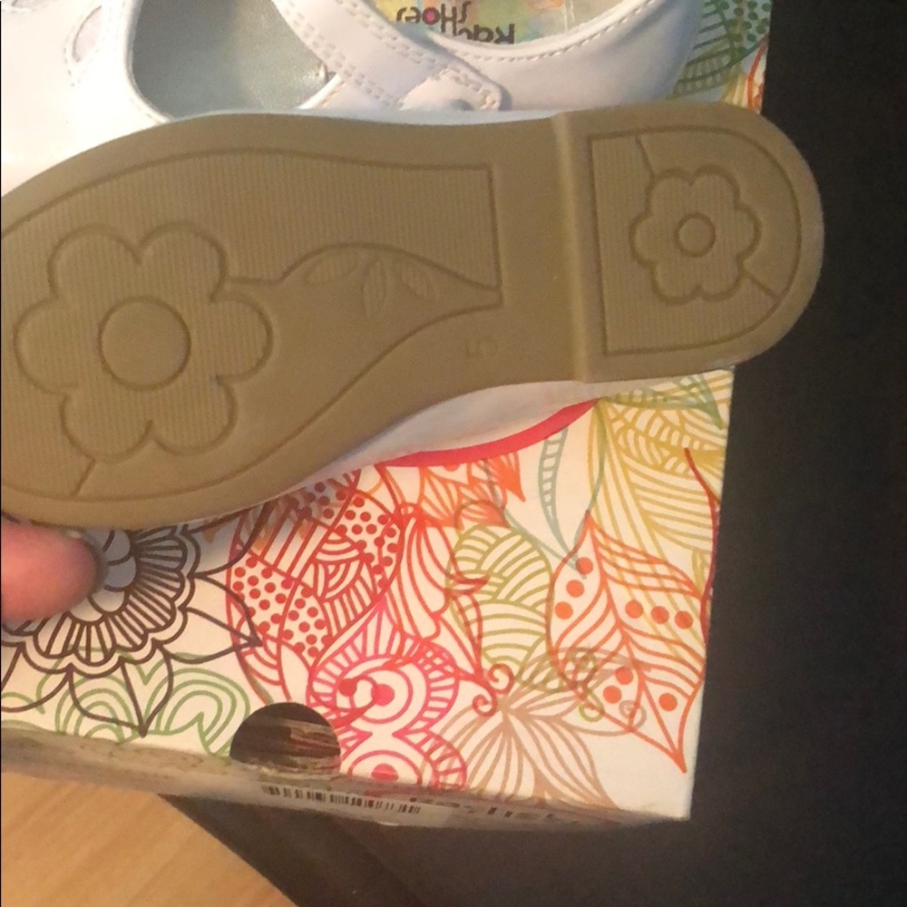 Shoes - Picture 3 of 3